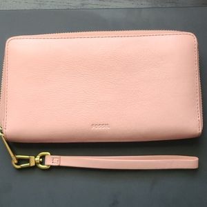 FOSSIL Leather Pink Wristlet